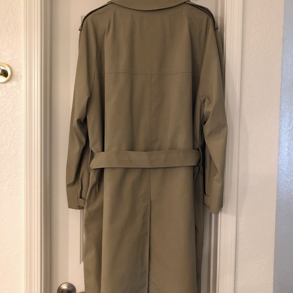 London Fog 42 Long Tan Trench Coat. Inside lining, Snow Cloth Virgin Wool! - Picture 5 of 15
